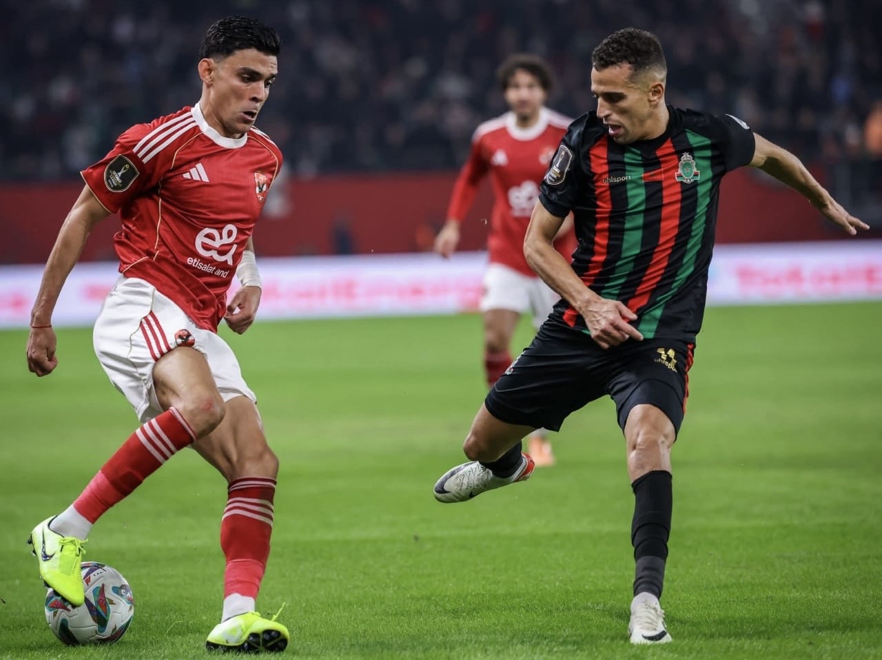 الإصابة "تغيب" بنشرقي عن أولى مباريات المنتخب في كأس العرب  